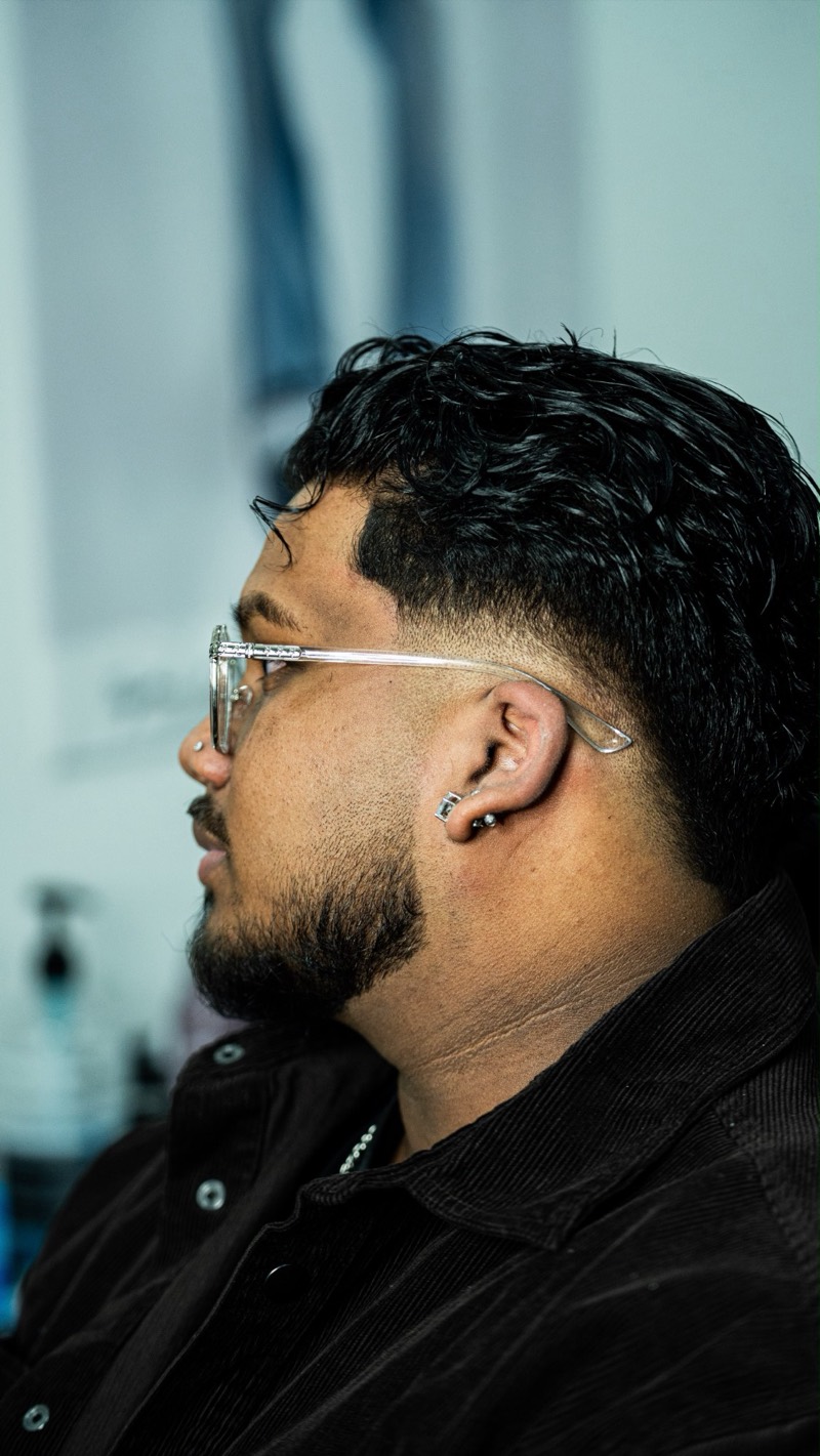 Fade mit Struktur oben